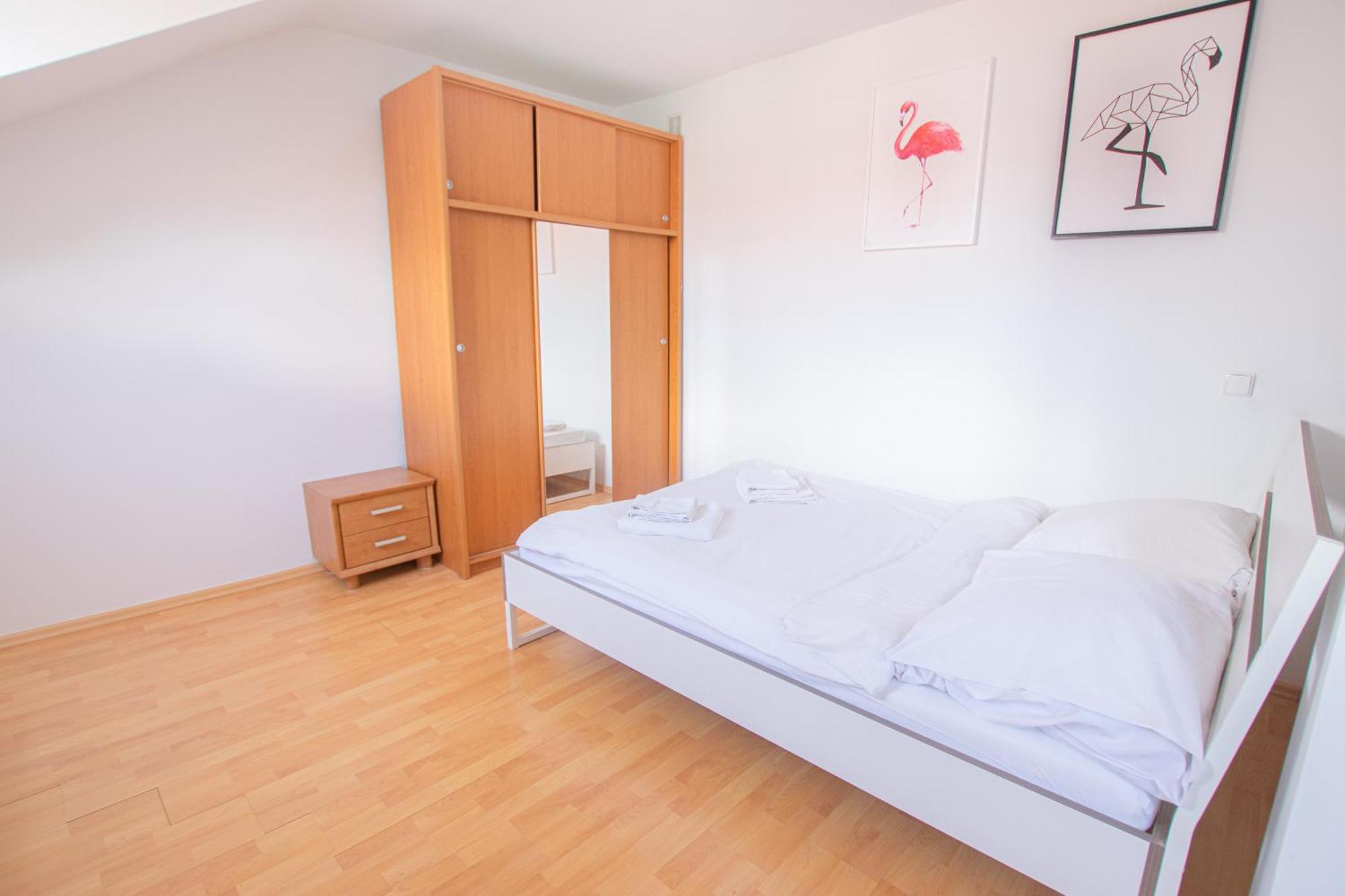 Апартаменти Podwale Str Large Flat In The Heart Of Old Town Варшава Екстер'єр фото